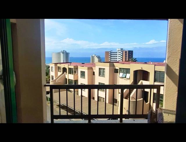 2 BEDROOM APARTMENT FOR SALE IN UMHLANGA CENTRAL